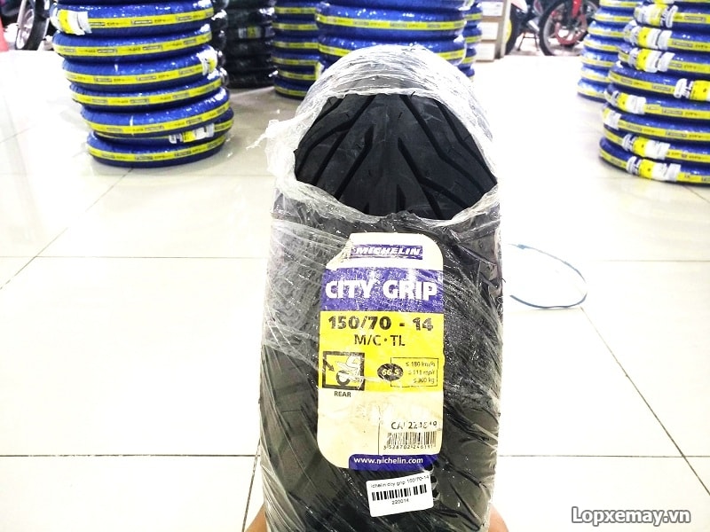 Lốp michelin city grip 15070-14 cho yamaha nvx - 1