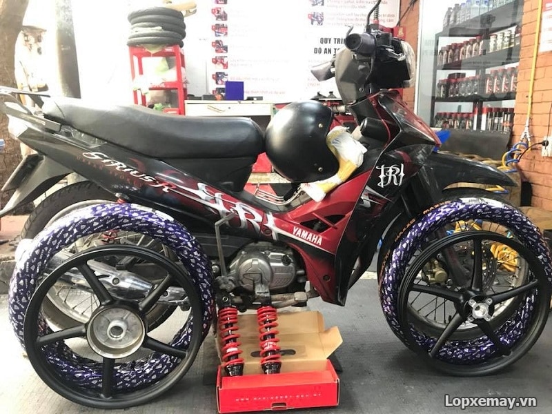 Thay lốp không săm cho sirius không thay vành được không - 1