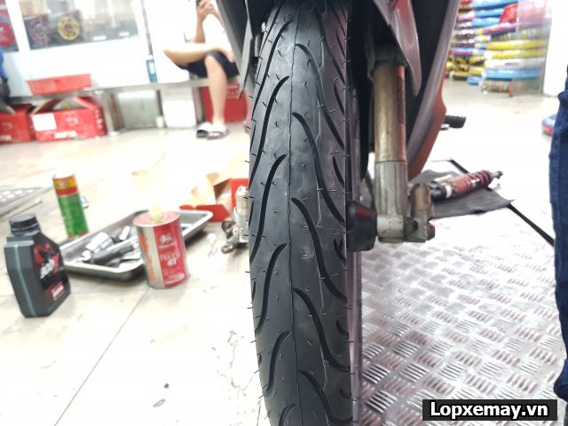 Tư vấn lốp michelin cho wave a rsx loại nào bám đường tốt nhất - 4