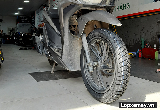 Tổng hợp các loại lốp xe máy tốt nhất dành cho vario 160 - 2