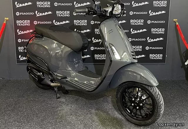 Thay lốp deli cho vespa sprint loại nào bám đường tốt đi mùa mưa - 1