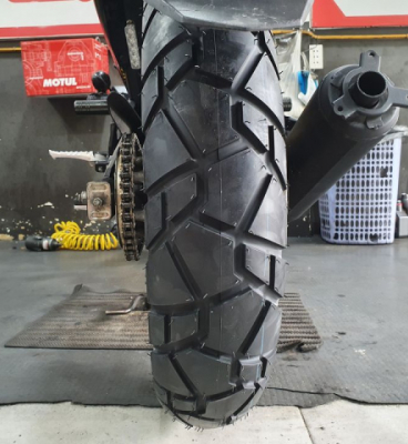 Lốp Aspira Terreno 130/70-17 cho GSX - R150, TFX 150, CBR150