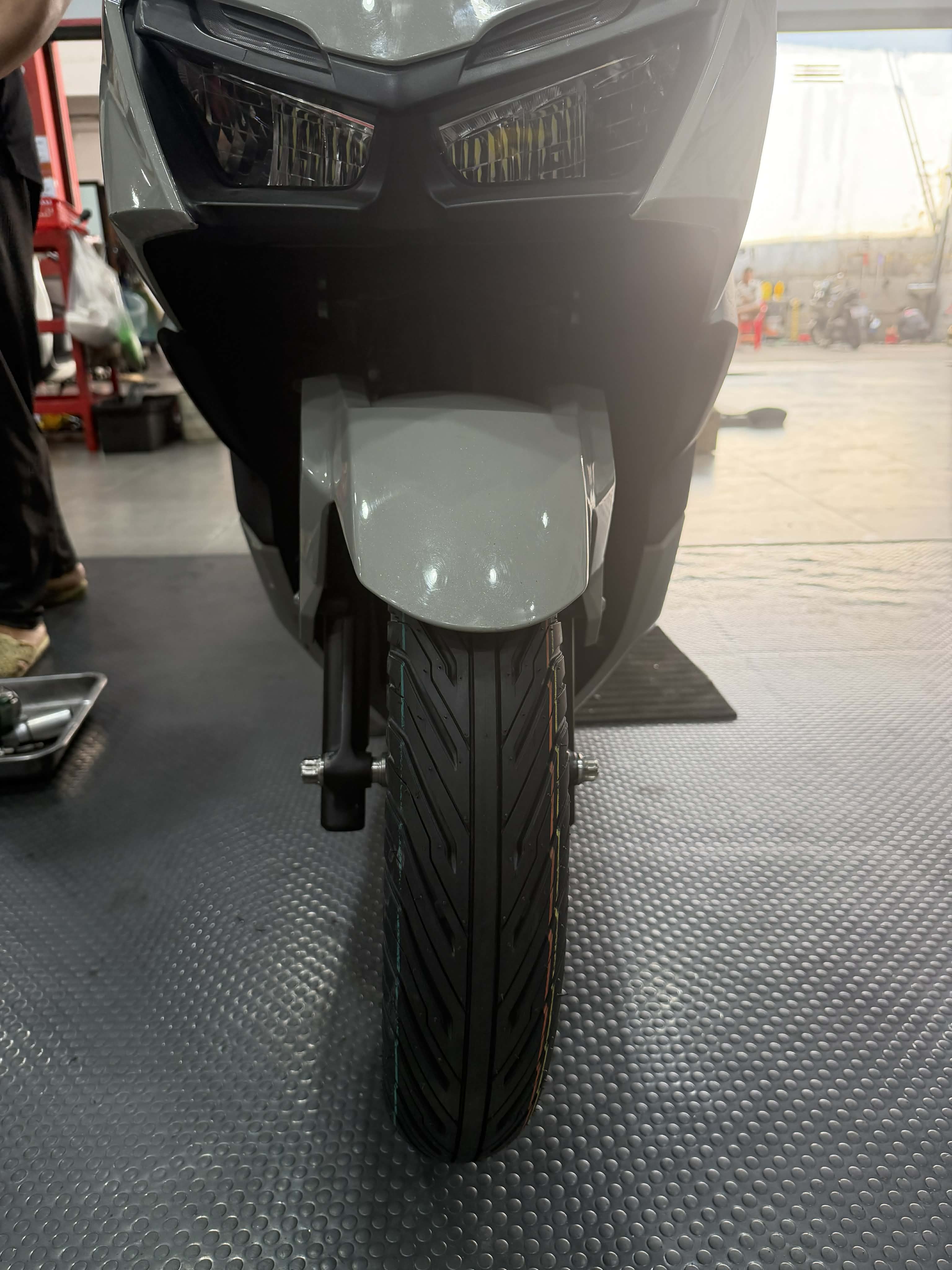 Lốp xe Deli SB 170 Power Storm XP 100/80-14 SH Mode, AB, Vario